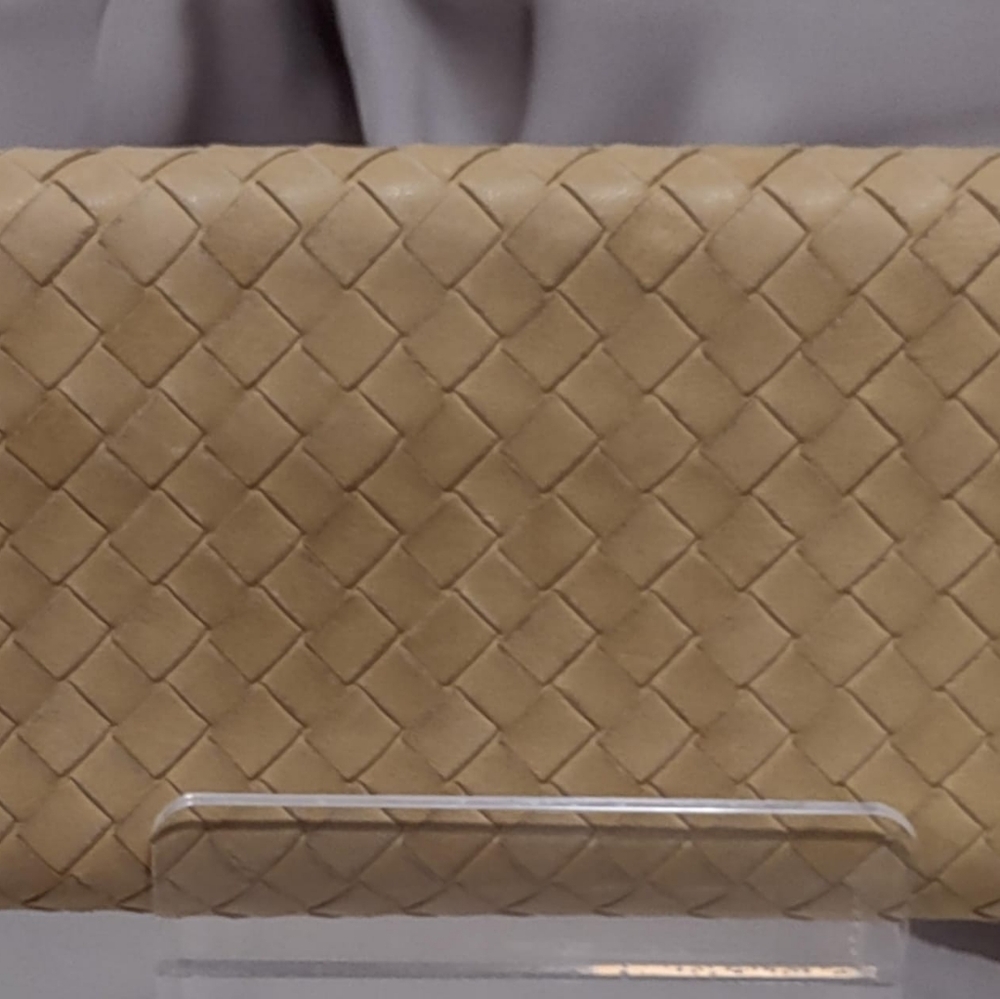 Bottega Veneta - Picture 3 of 10